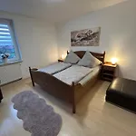Gelbes Haus Seenland Xl * Elsterheide