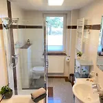 Gelbes Haus Seenland Xl Apartament
