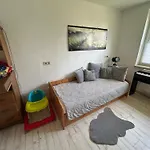 Apartament Gelbes Haus Seenland Xl