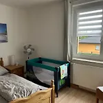 Apartament Gelbes Haus Seenland Xl *