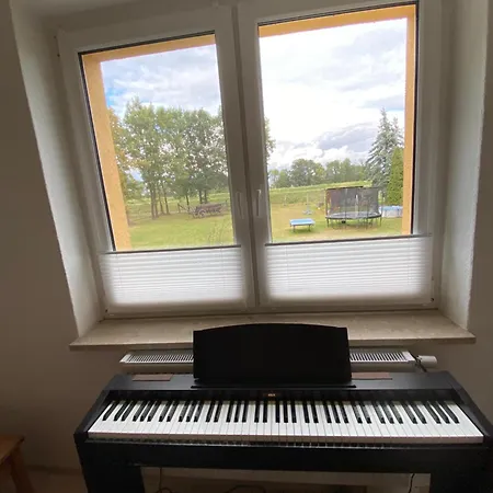 Apartment Gelbes Haus Seenland Xl