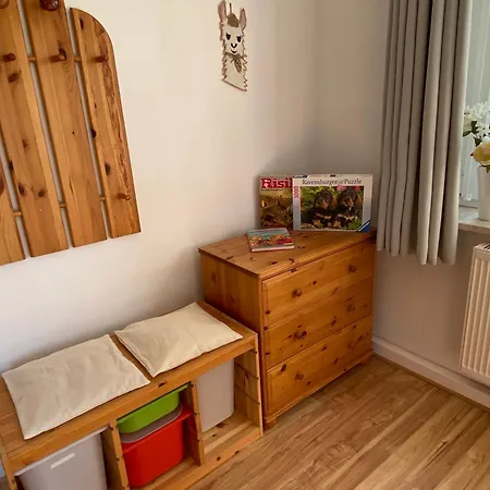 Gelbes Haus Seenland Xl