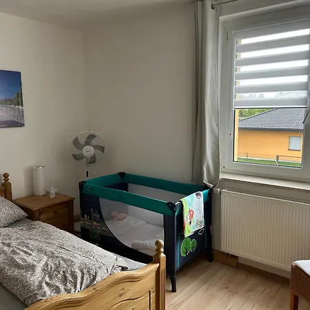 Lägenhet Gelbes Haus Seenland Xl *